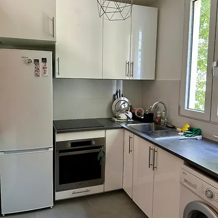 Calme Apartment *